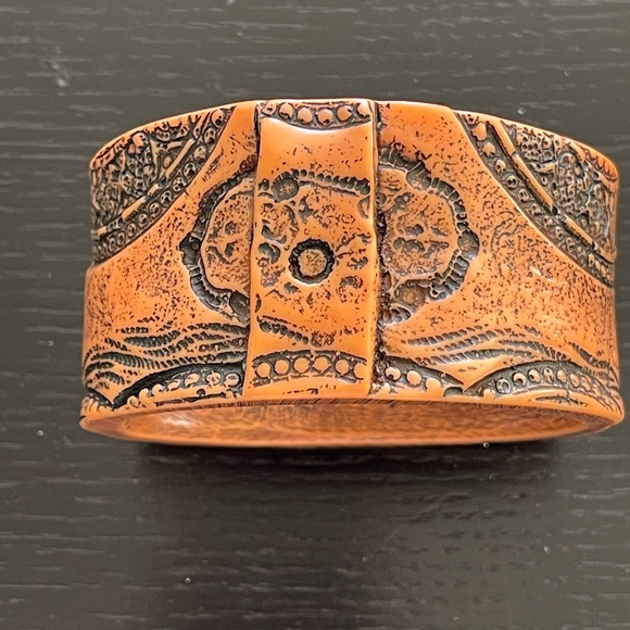 VINTAGE BEAUTIFUL BRACELET - Picture 1 of 8